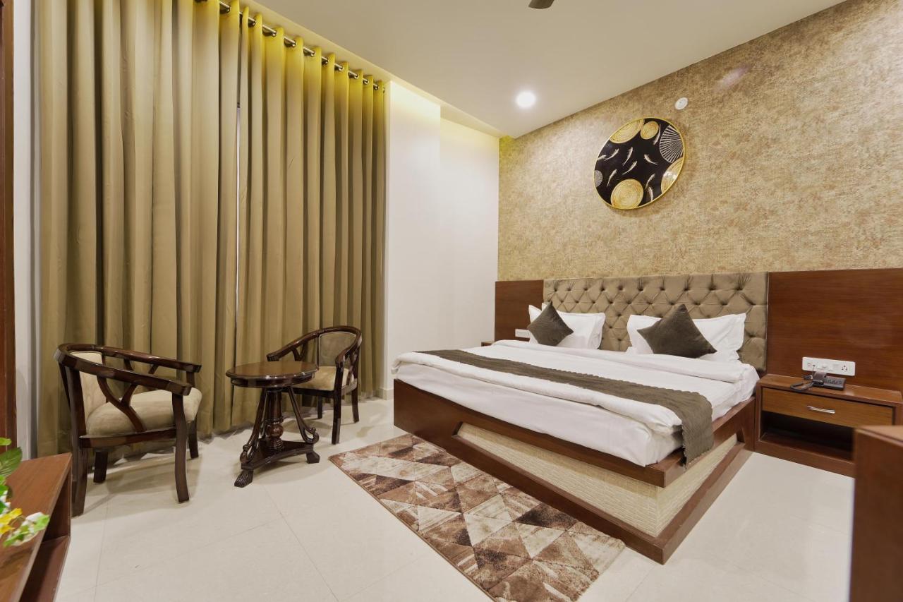 Hotel Ajmer Sheraton Екстер'єр фото